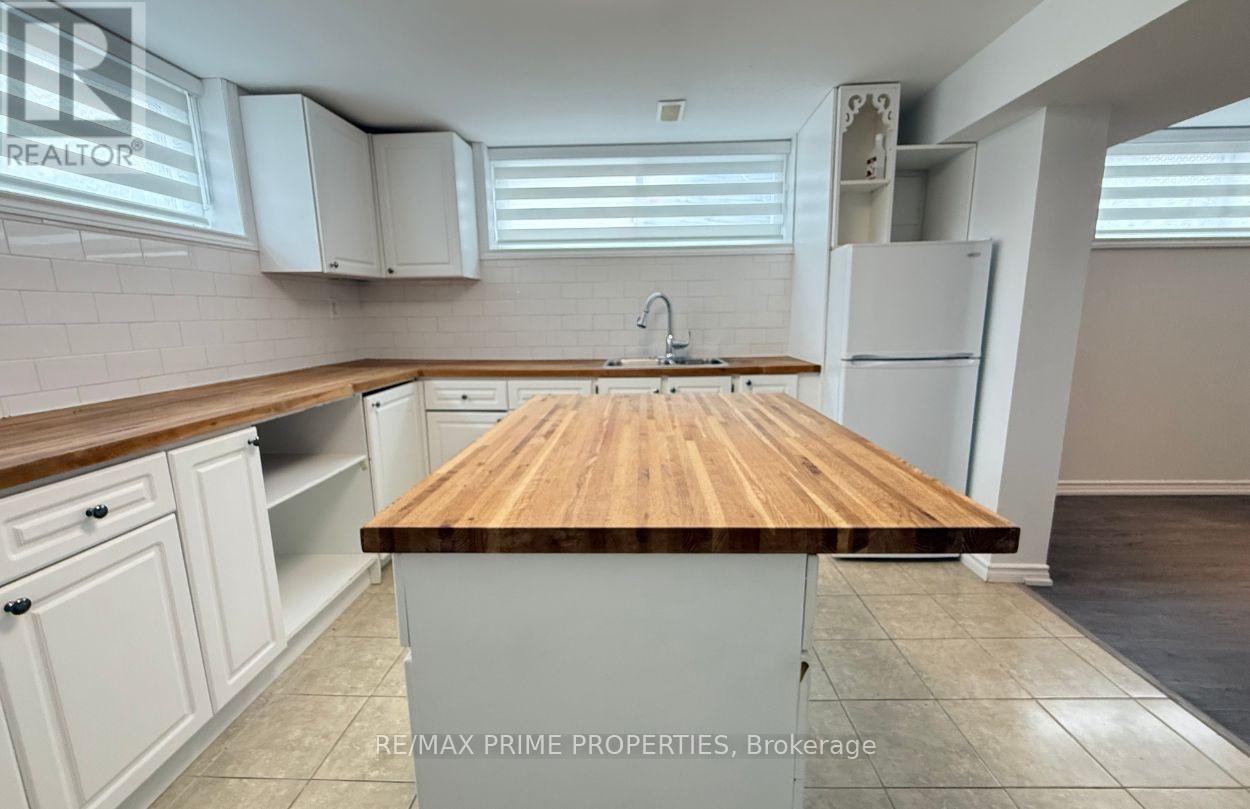 Basement - 680 Marksbury Road, Pickering, Ontario L1W 2T2 - Photo 6 - E13152914