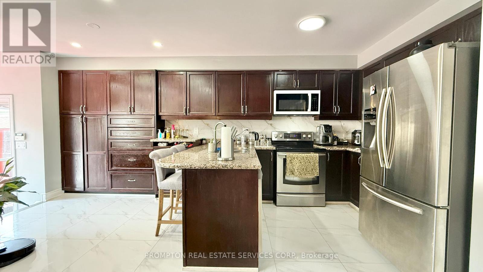 2037 Bur Oak Avenue, Markham, Ontario L6E 1X3 - Photo 6 - N13152912