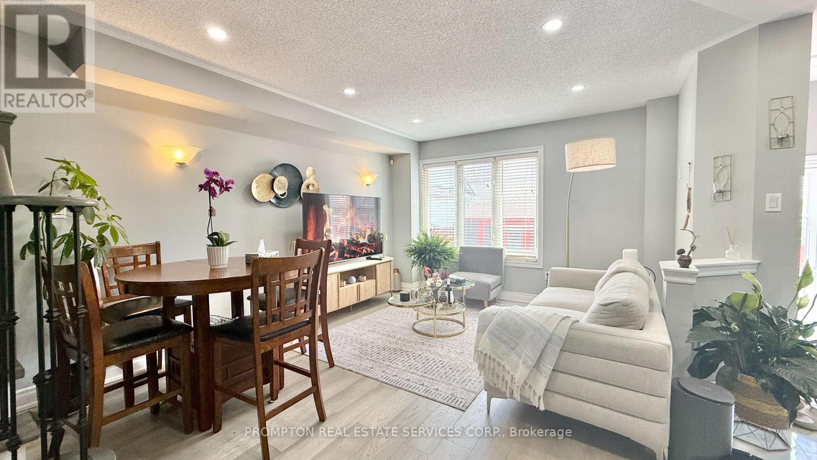 2037 Bur Oak Avenue, Markham, Ontario L6E 1X3 - Photo 8 - N13152912