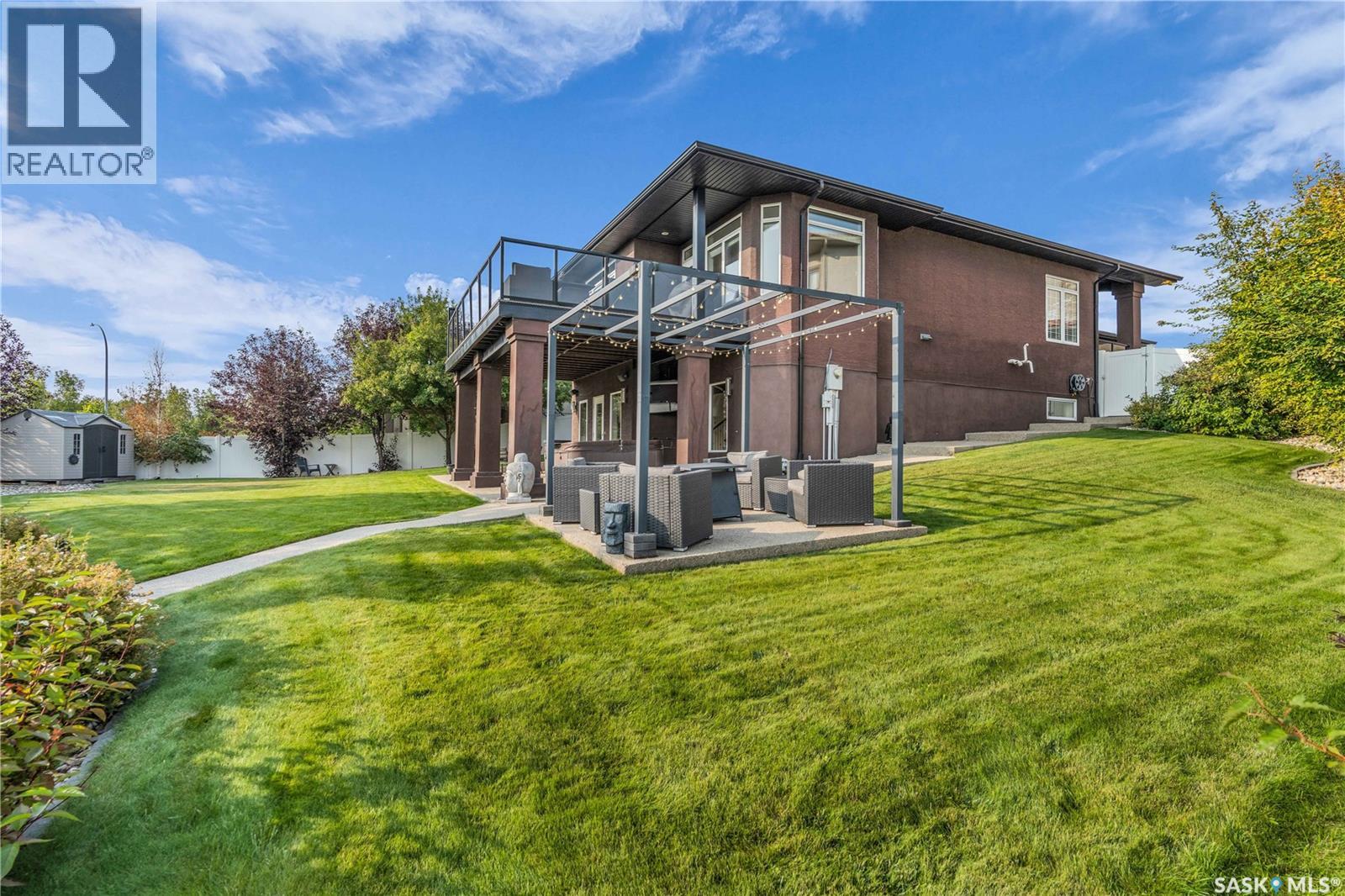 2431 Linner Bay, Regina, Saskatchewan  S4V 1K3 - Photo 1 - SK036460