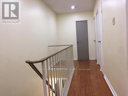 1055a Forestwood (Upper) Drive, Mississauga, Ontario  L5C 2T8 - Photo 16 - W13152936