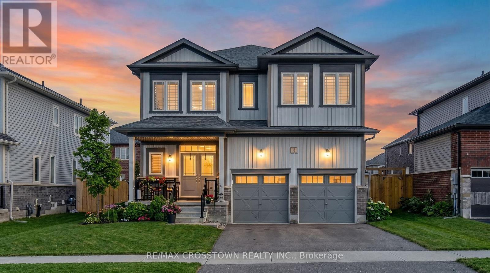 11 MIDDLETON DRIVE, Wasaga Beach, Ontario