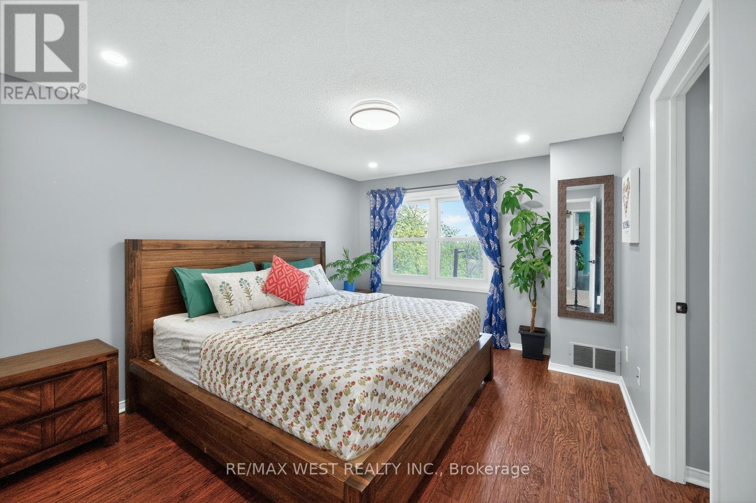 38 - 2065 Amherst Heights Court, Burlington, Ontario  L7P 4R7 - Photo 24 - W13127106