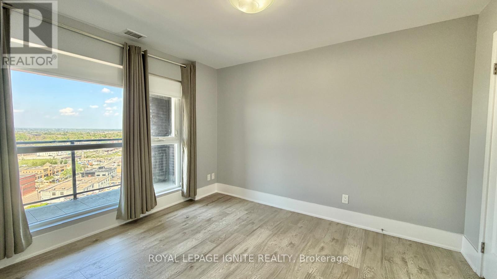 1712 - 1 Victoria Street, Kitchener, Ontario  N2G 0B5 - Photo 10 - X13152904