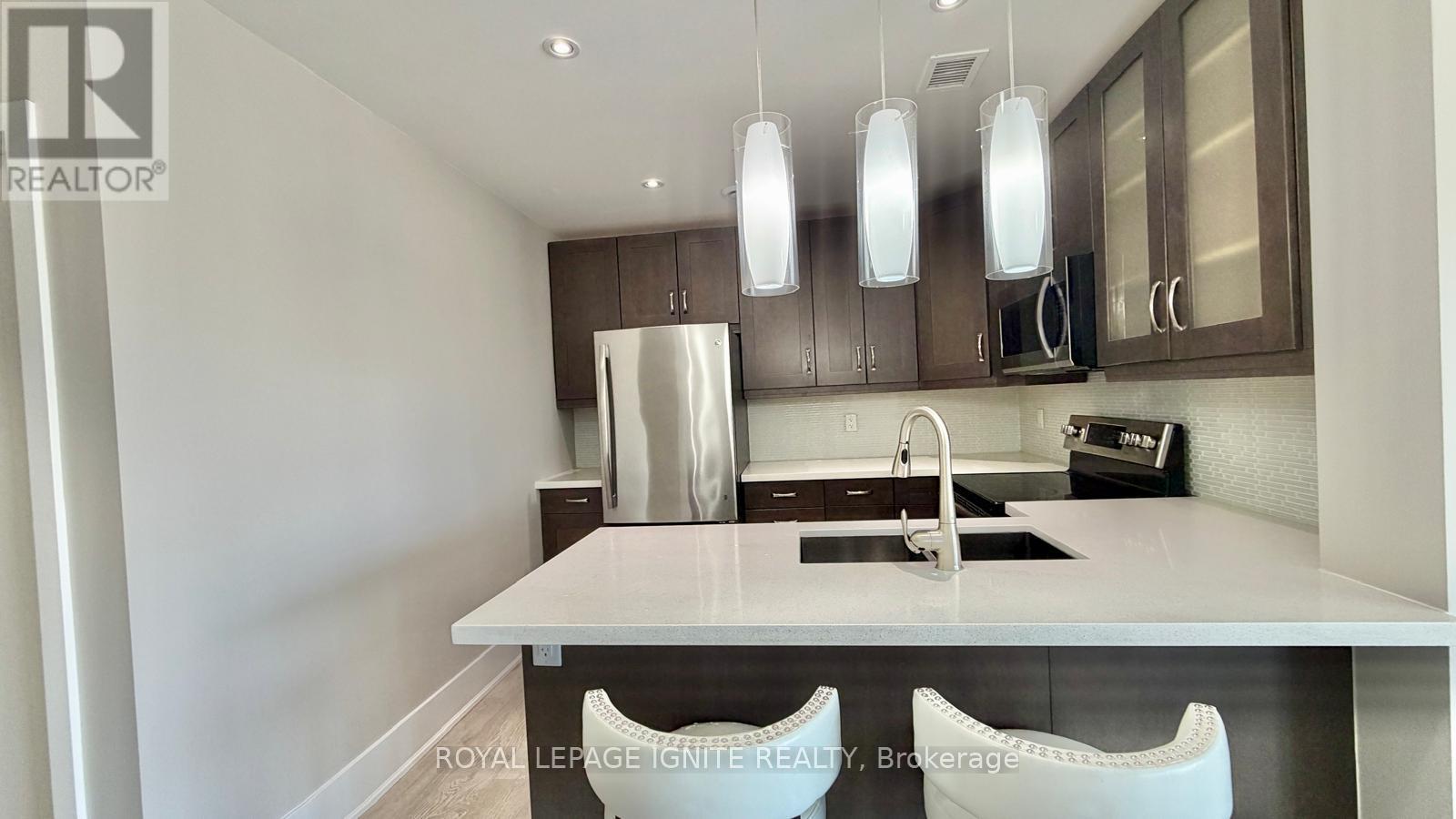 1712 - 1 Victoria Street, Kitchener, Ontario  N2G 0B5 - Photo 6 - X13152904
