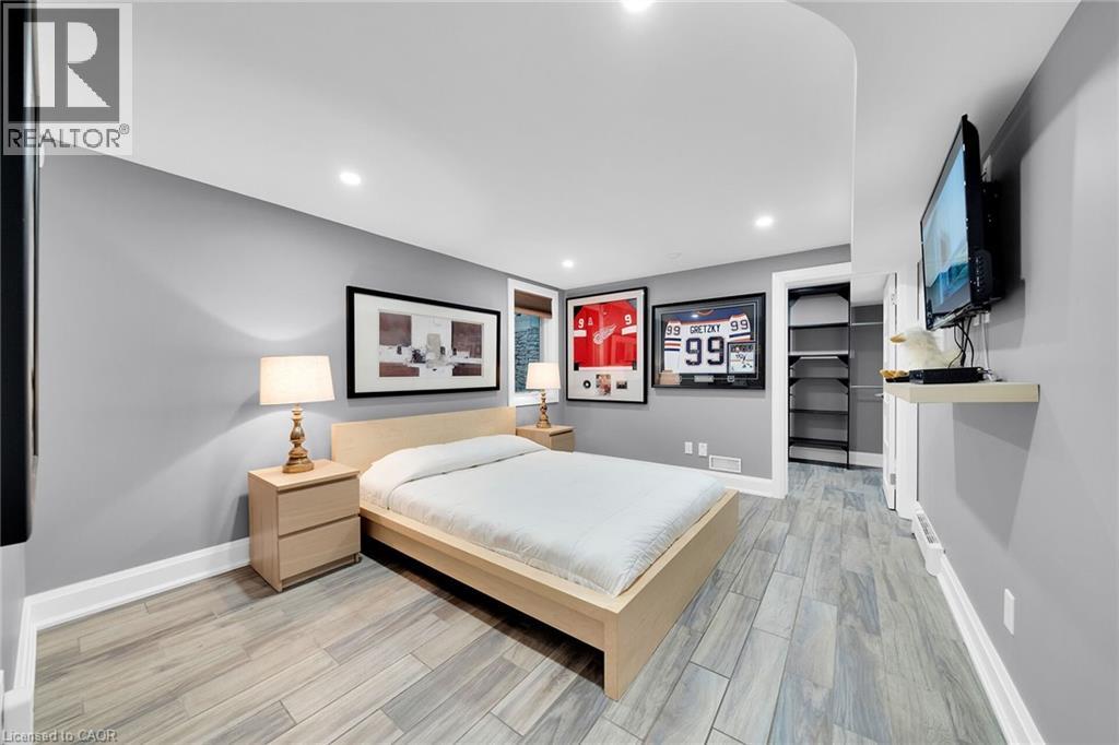 404 Mountain Brow Boulevard E, Hamilton, Ontario  L8T 1A7 - Photo 40 - 40832110
