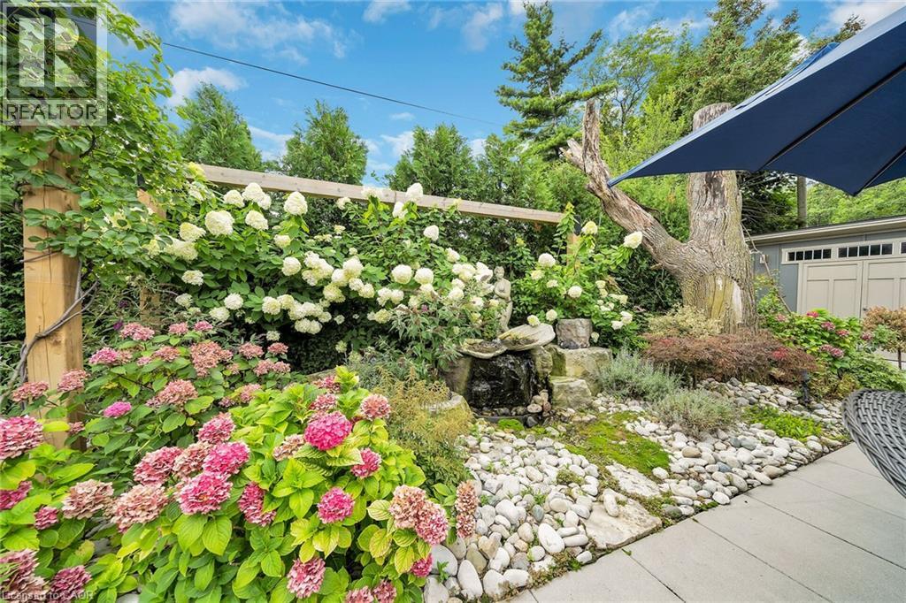 404 Mountain Brow Boulevard E, Hamilton, Ontario  L8T 1A7 - Photo 45 - 40832110