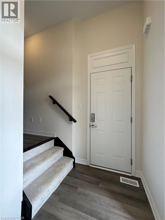 120 Forestwalk Street, Kitchener, Ontario  N2R 0S9 - Photo 4 - 40830928