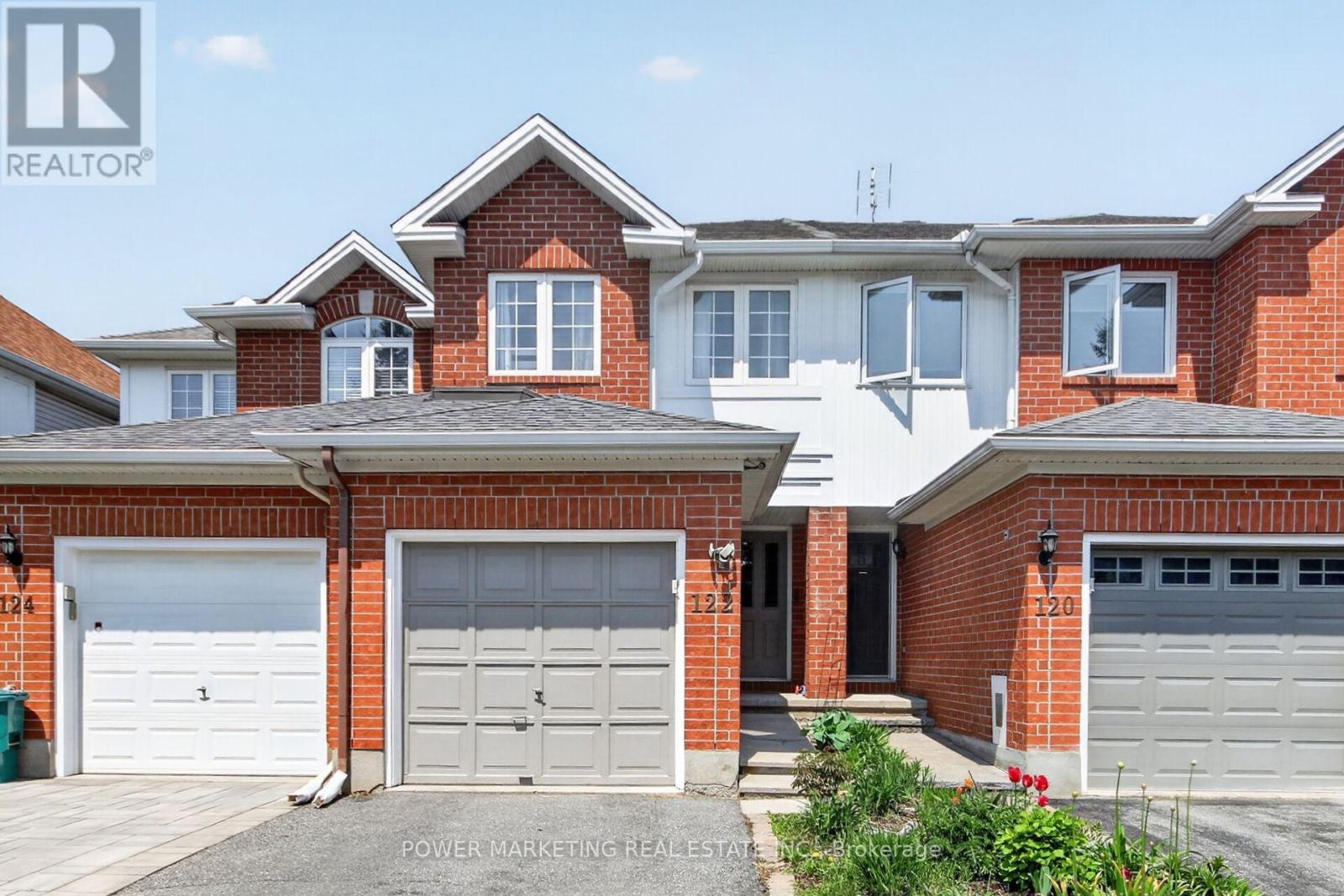 122 SCOUT STREET, Ottawa, Ontario