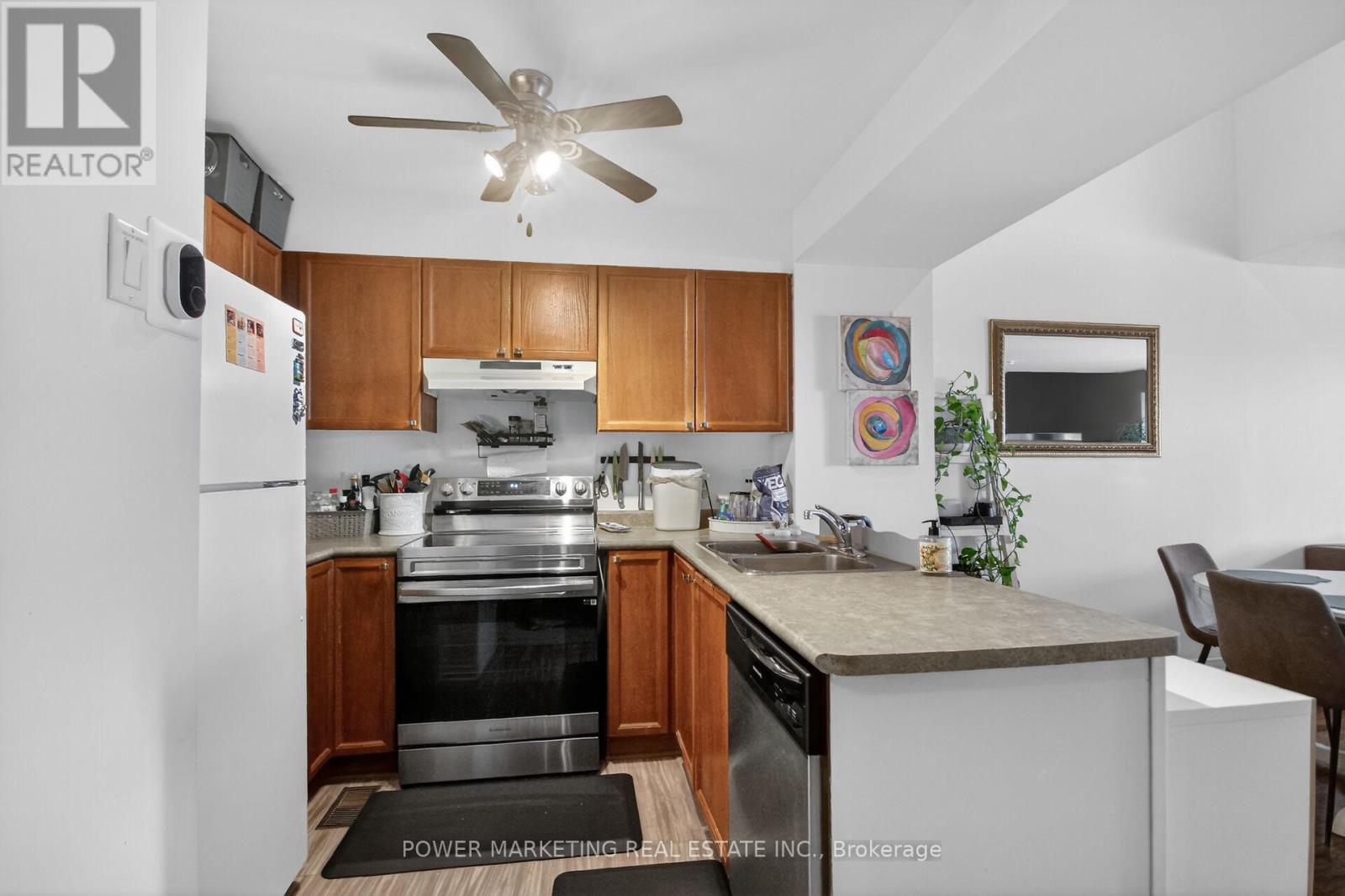 122 Scout Street, Ottawa, Ontario  K2C 4E2 - Photo 10 - X13152954