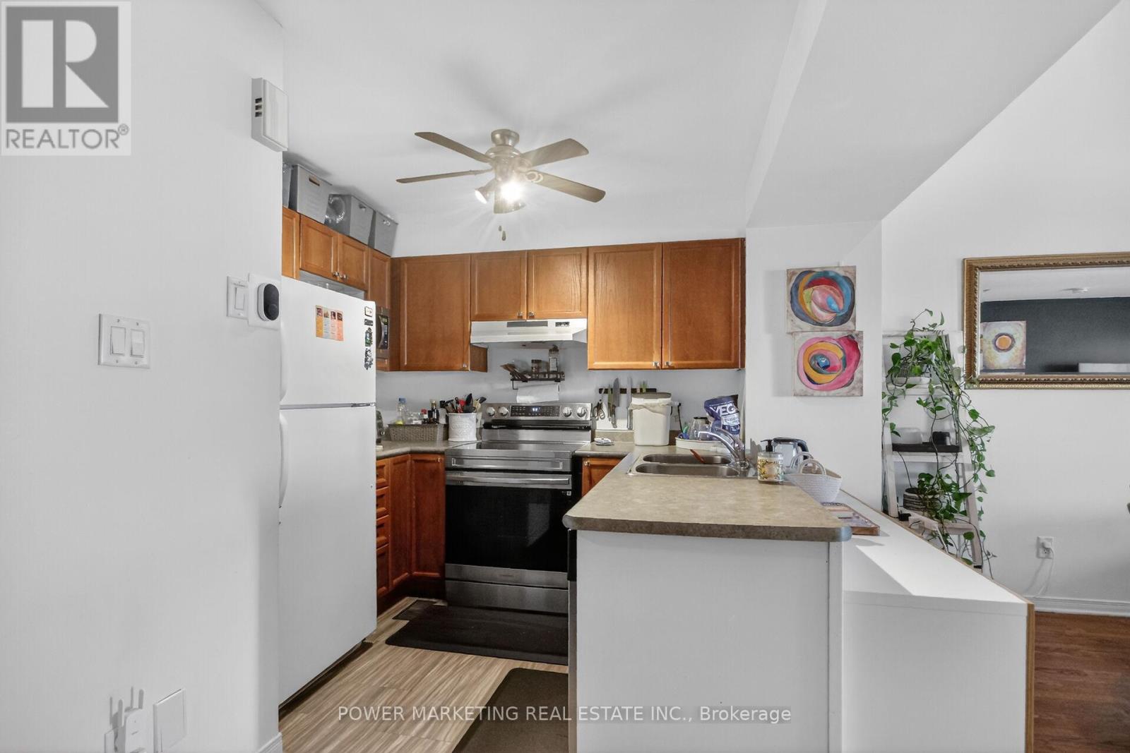 122 Scout Street, Ottawa, Ontario  K2C 4E2 - Photo 9 - X13152954