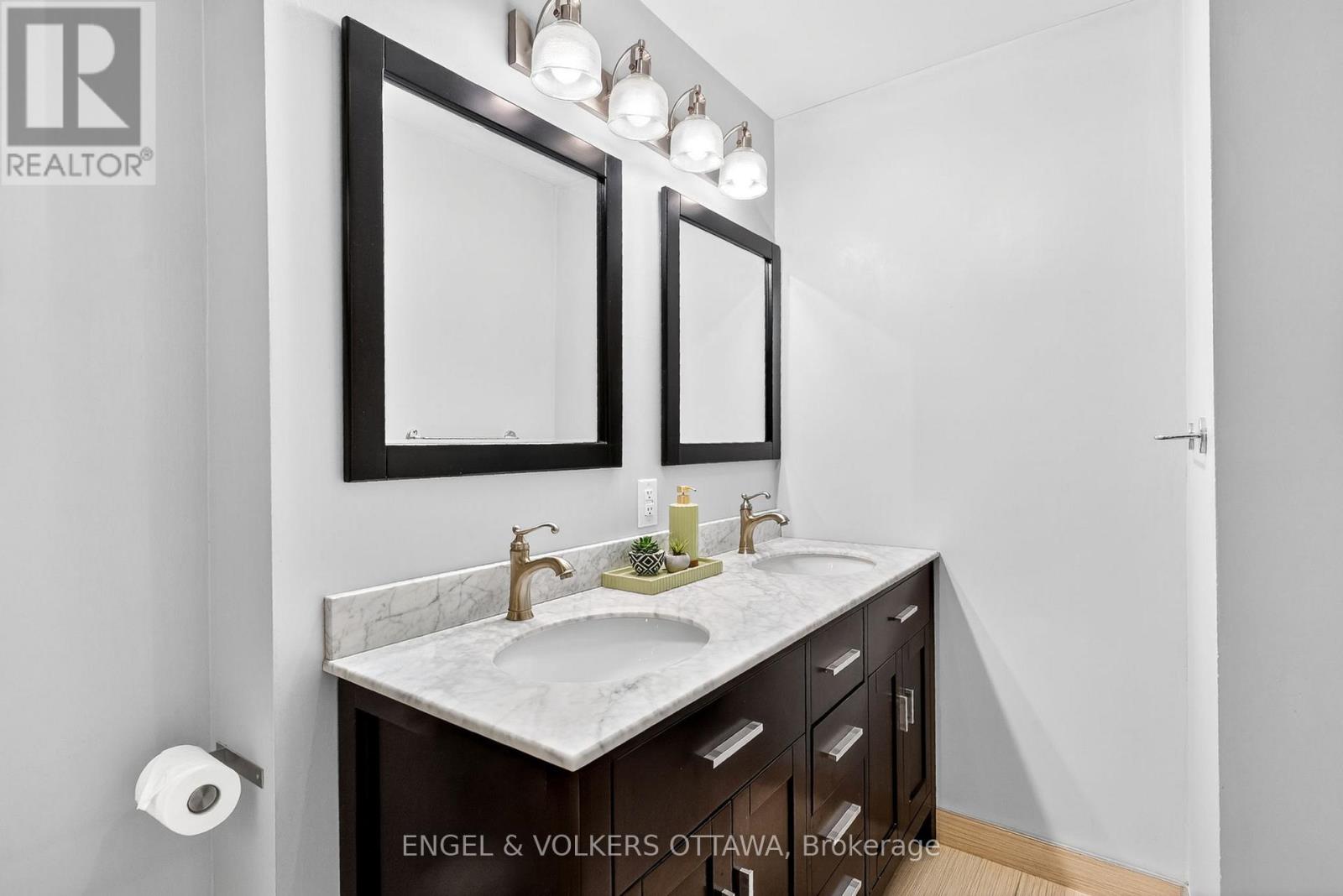 Apt. 2 - 320 Waverley Street W, Ottawa, Ontario  K2P 0W3 - Photo 23 - X13152960