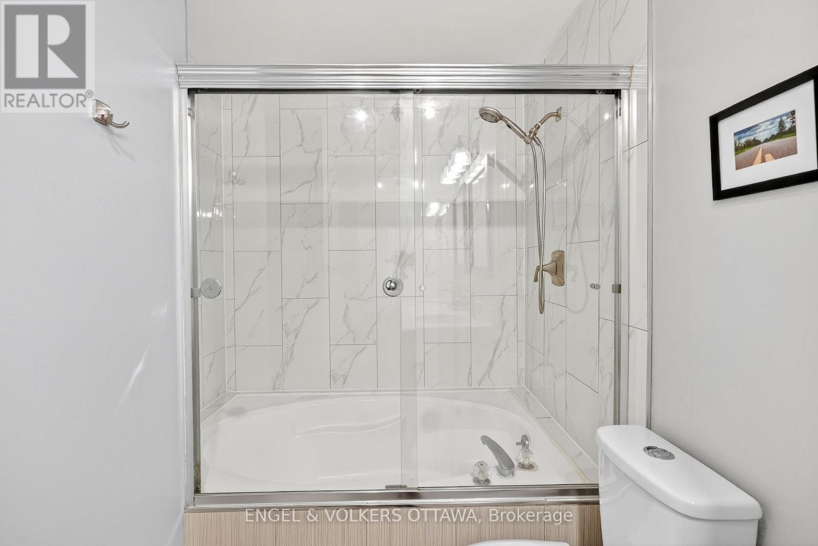 Apt. 2 - 320 Waverley Street W, Ottawa, Ontario  K2P 0W3 - Photo 24 - X13152960
