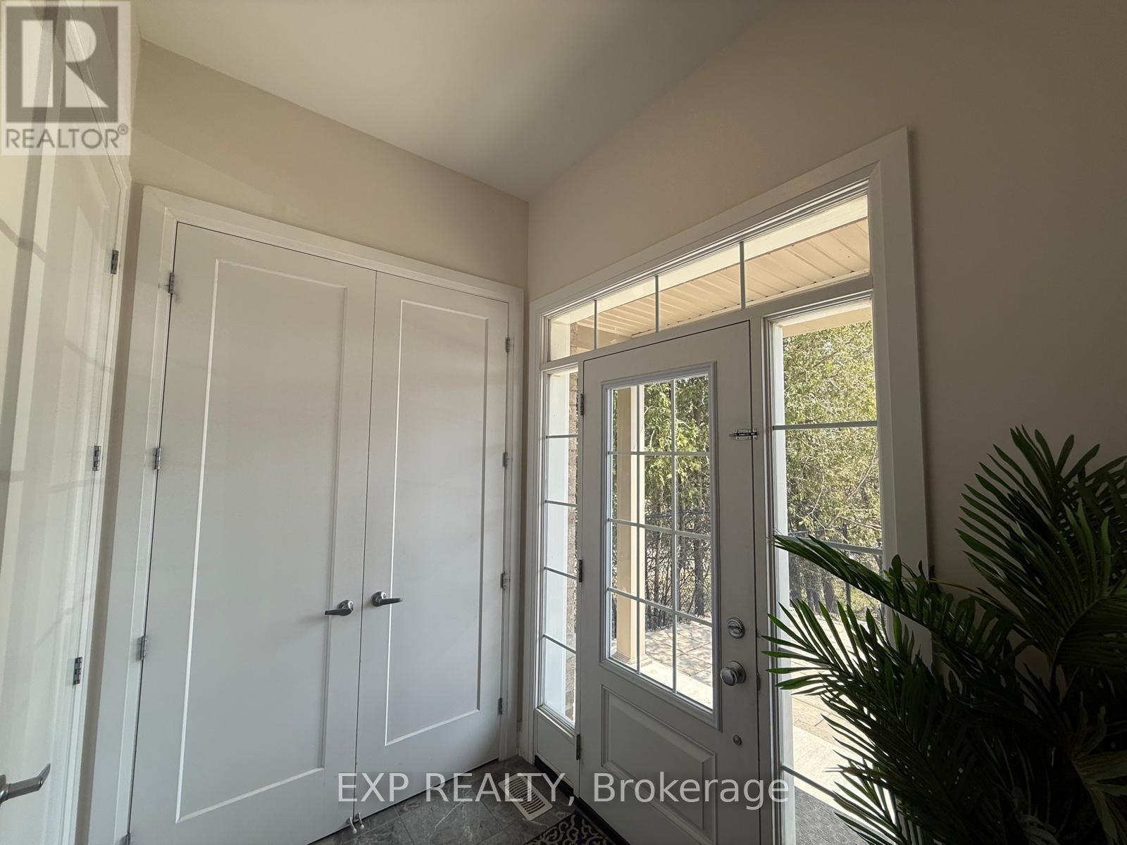 138 Ryland Street E, Ottawa, Ontario  K2J 6R1 - Photo 2 - X13152972