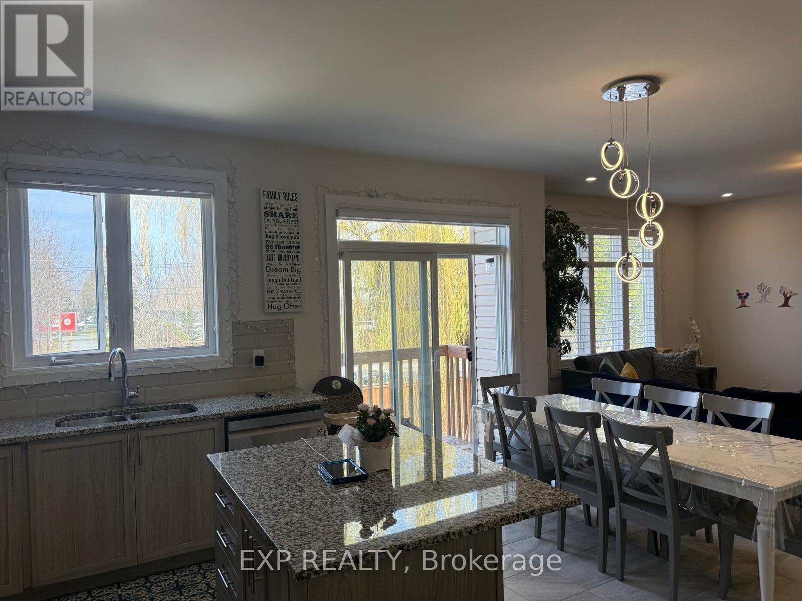 138 Ryland Street E, Ottawa, Ontario  K2J 6R1 - Photo 5 - X13152972
