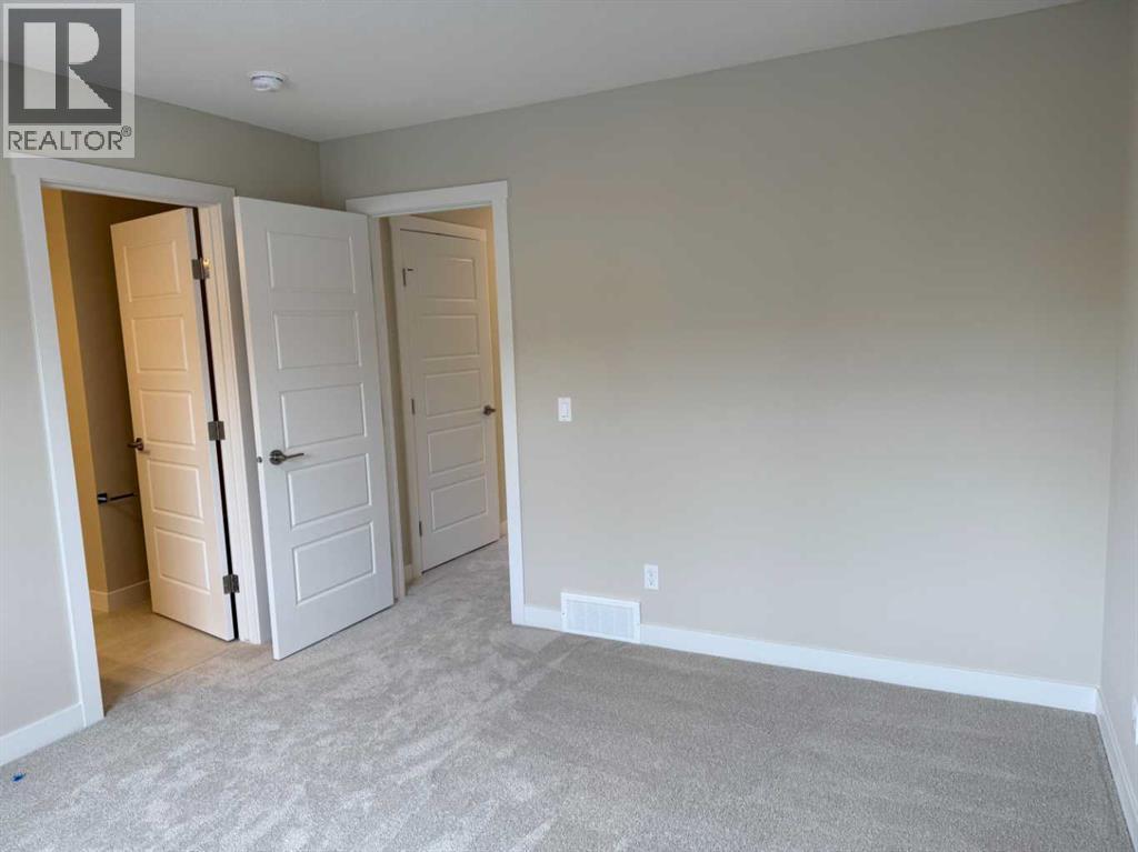 326 Sundown Road, Cochrane, Alberta  T4C 3H2 - Photo 40 - A2312071