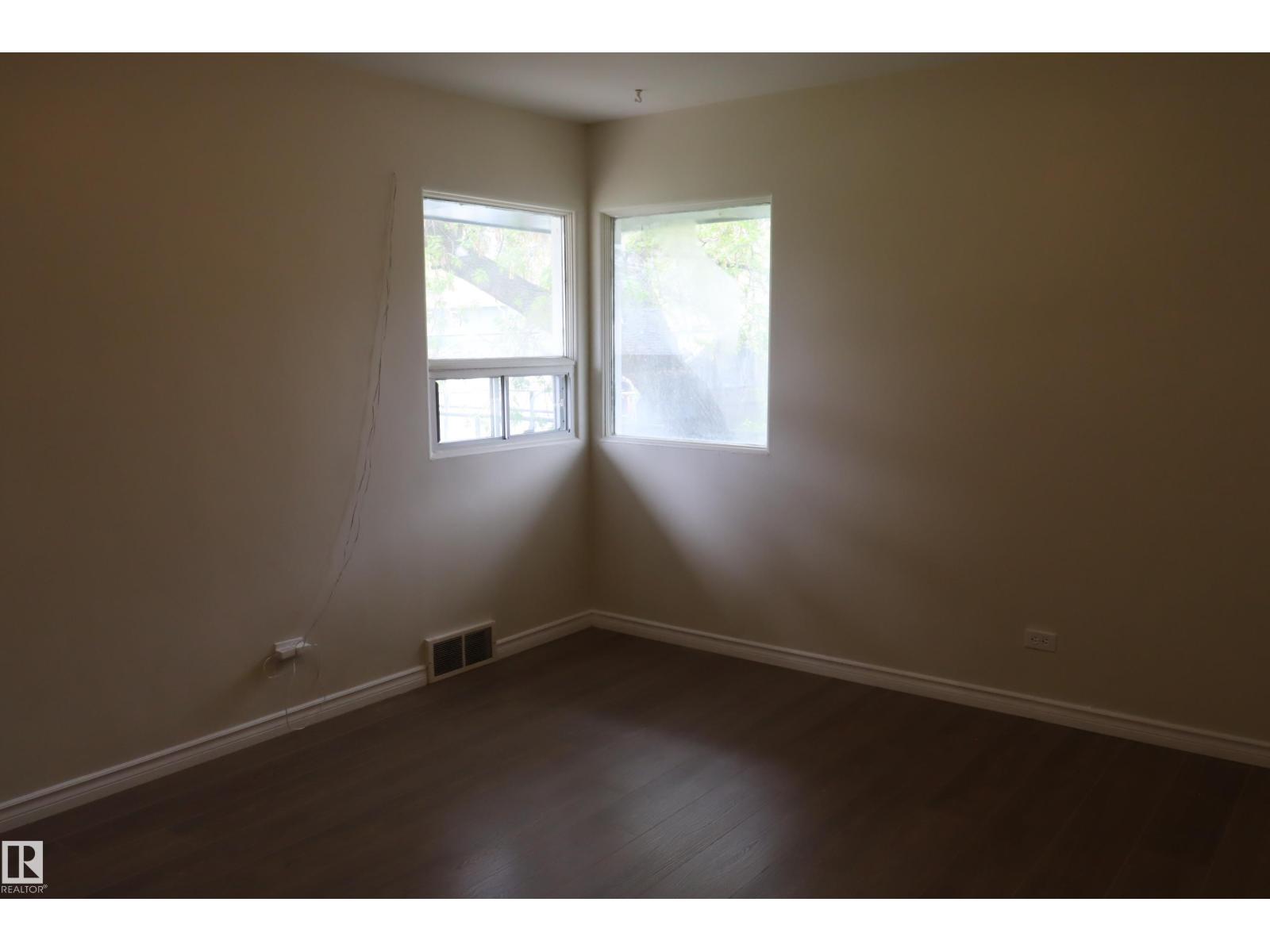 Unknown Address, ,     - Photo 15 - E4488918
