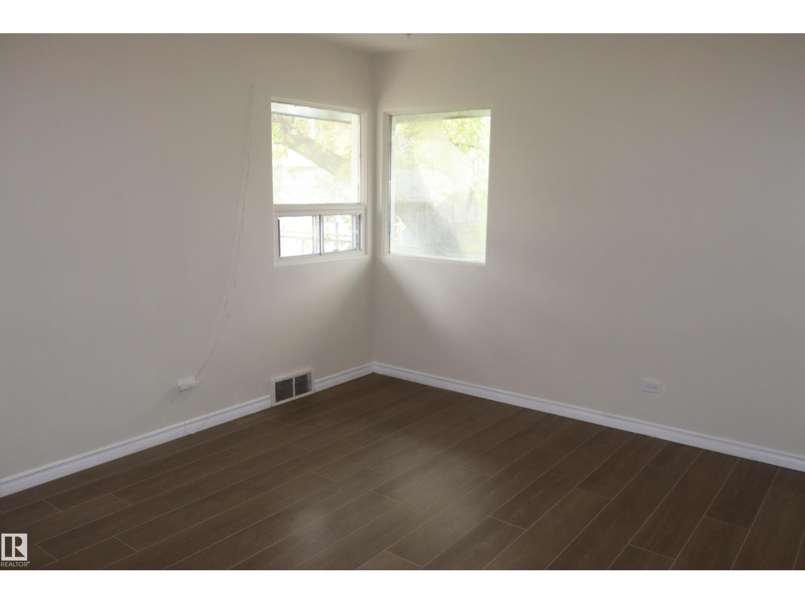 Unknown Address, ,     - Photo 17 - E4488918