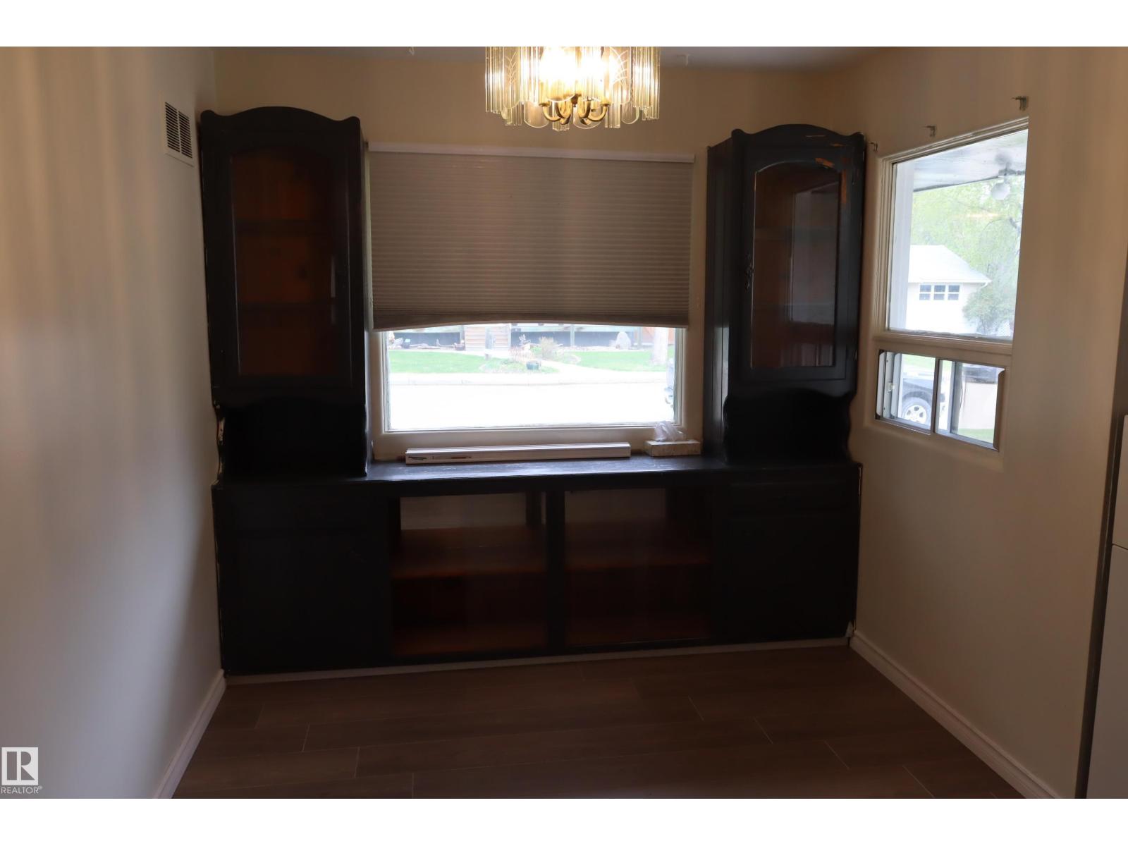Unknown Address, ,     - Photo 23 - E4488918