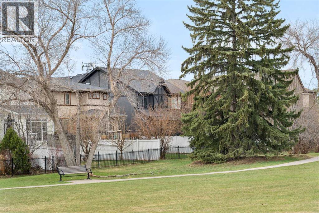 30 Mike Ralph Way SW, Calgary, Alberta  T3E 0H8 - Photo 28 - A2307454