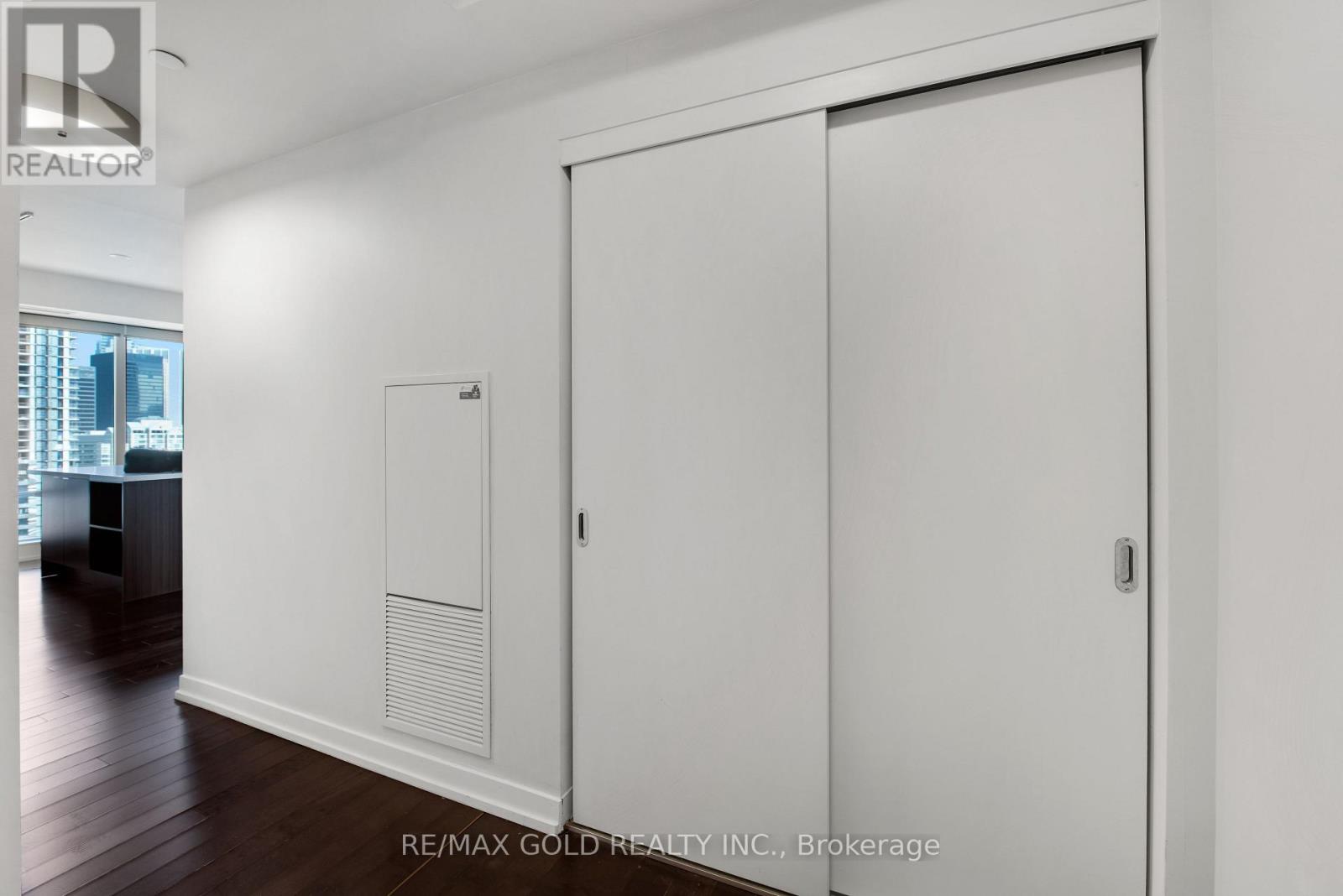2209 - 21 Widmer Street, Toronto, Ontario M5V 0B8 - Photo 5 - C13152942