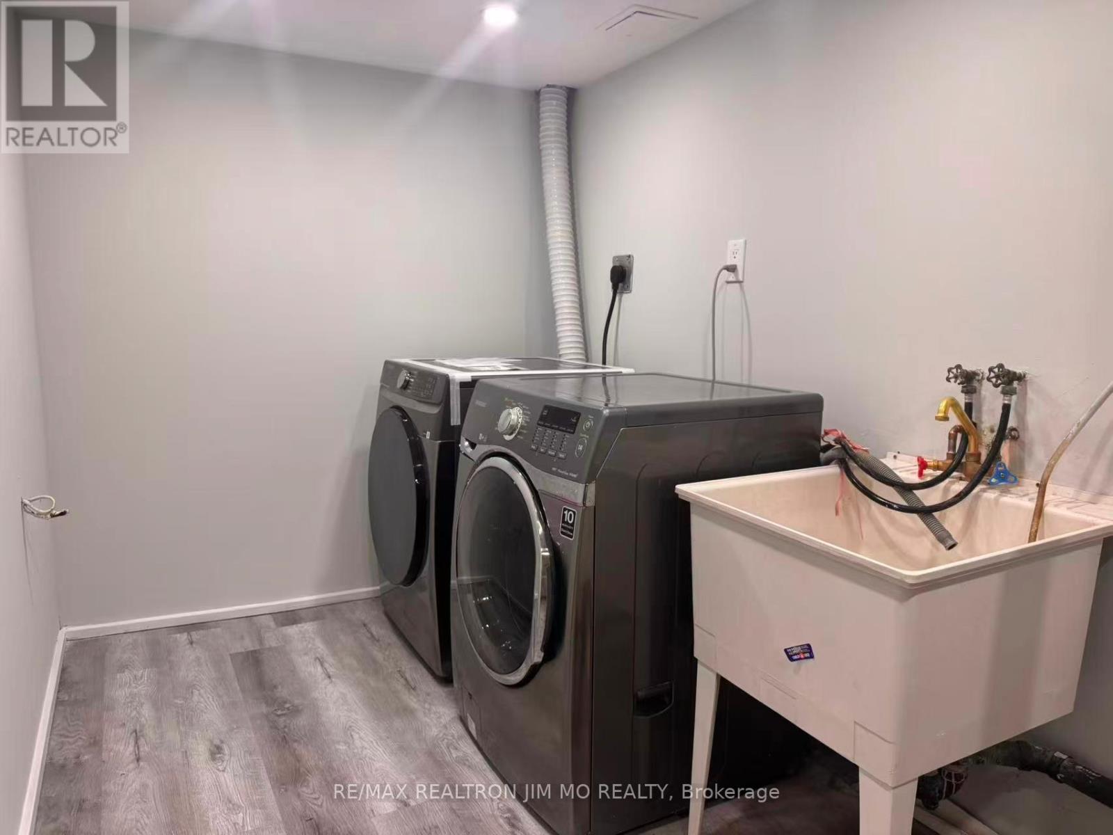 130 Jenny Wren Way, Toronto, Ontario M2H 2Z2 - Photo 38 - C12982474