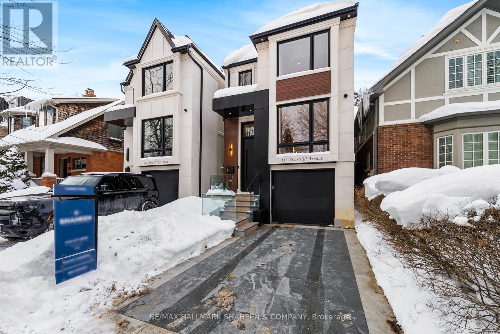<div class="slider-price">$2,795,000</div><p>116 Briar Hill Avenue, Toronto, Ontario</p>