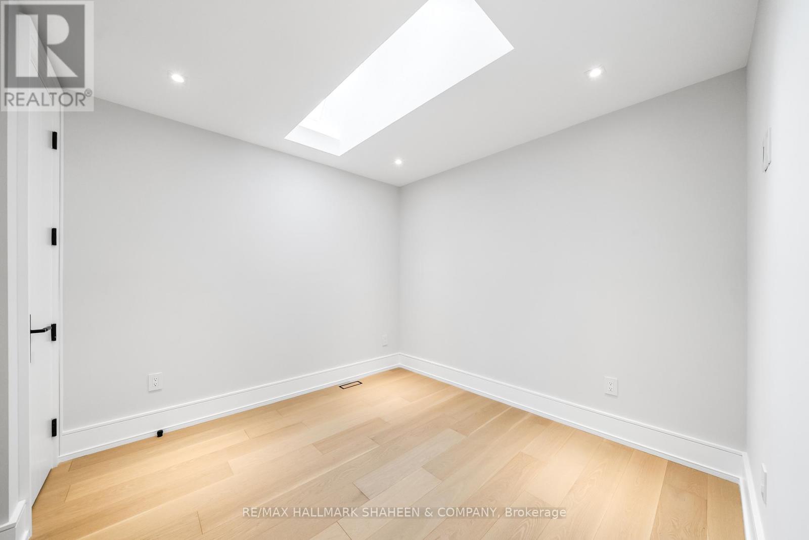 116 Briar Hill Avenue, Toronto, Ontario  M4R 1H9 - Photo 32 - C13047320