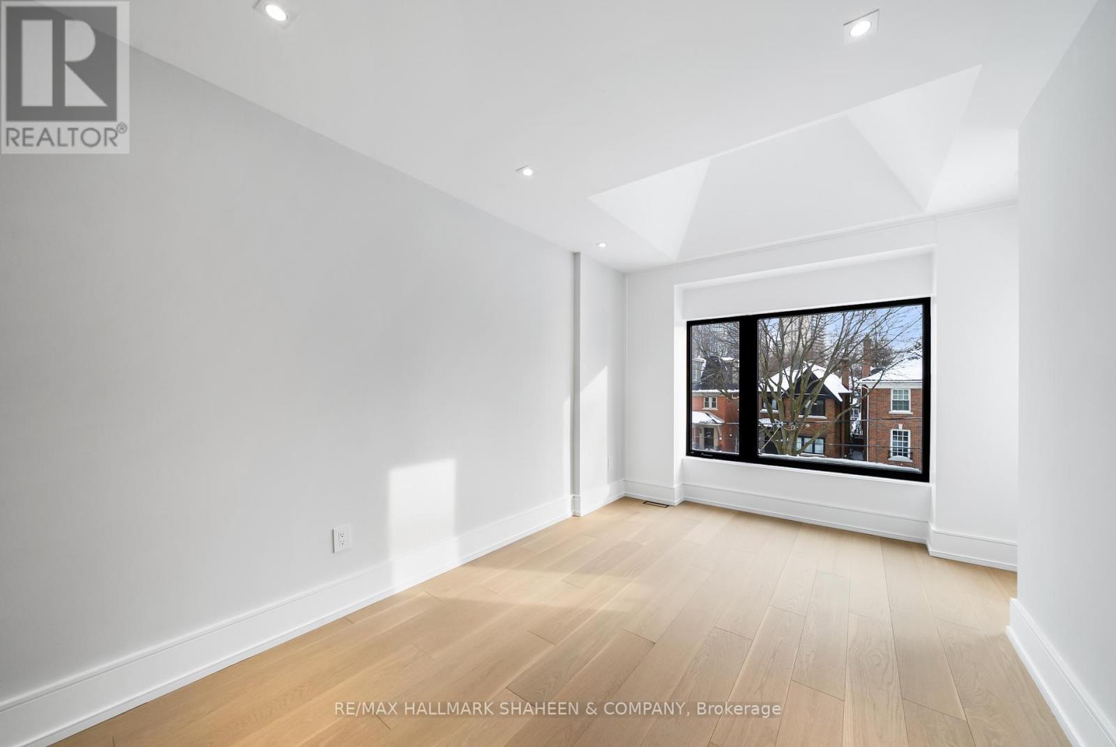 116 Briar Hill Avenue, Toronto, Ontario  M4R 1H9 - Photo 38 - C13047320