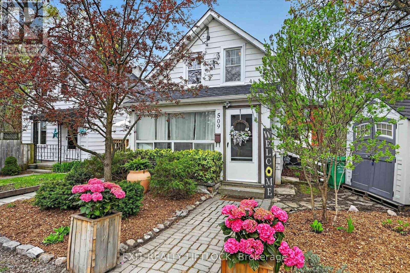 509 Gilchrist Street, Peterborough, Ontario  K9H 4N7 - Photo 2 - X13097526
