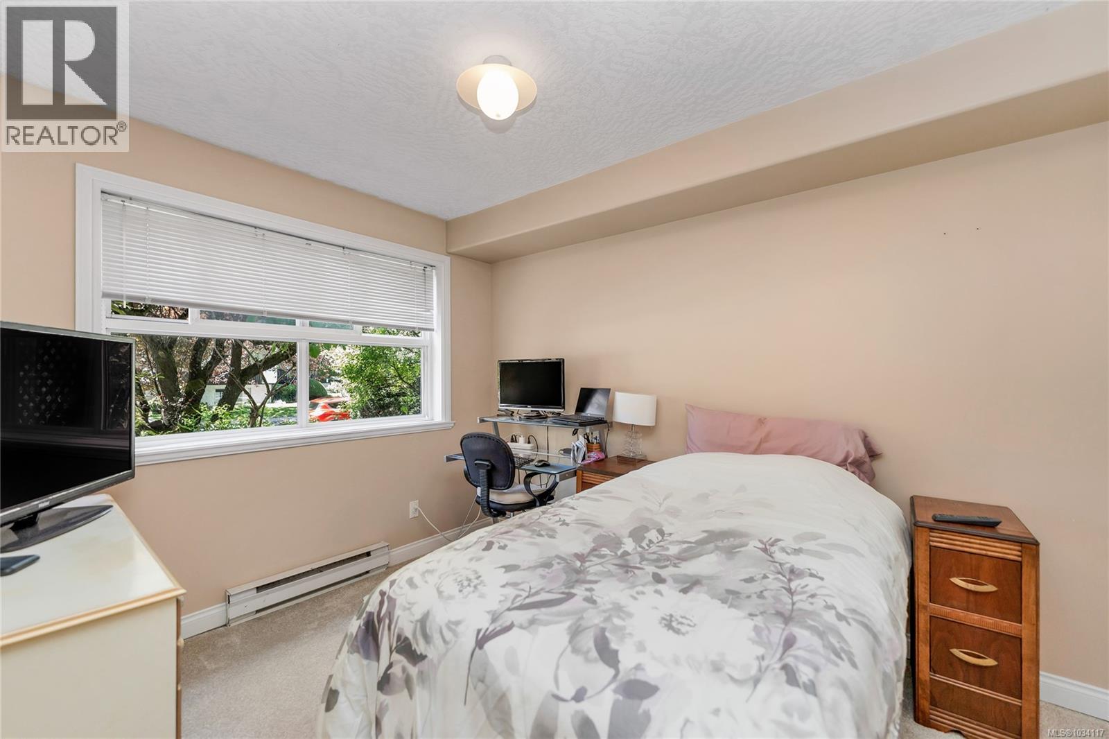104 1580 Christmas Ave, Saanich, British Columbia  V8P 2X2 - Photo 7 - 1034117