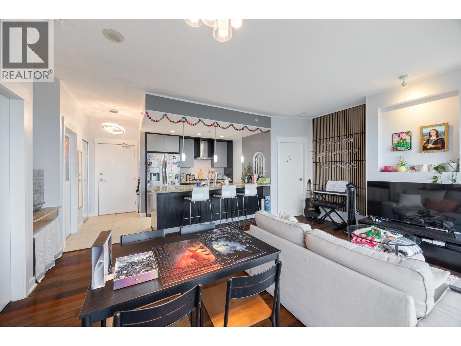 2807 7088 18th Avenue, Burnaby, British Columbia  V3N 0A2 - Photo 17 - R3123184