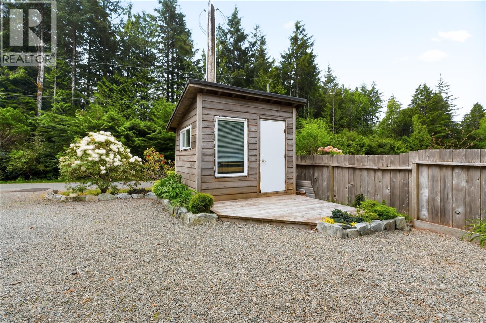 75 Sutton Rd, Ucluelet, British Columbia  V0R 3A0 - Photo 41 - 1036496
