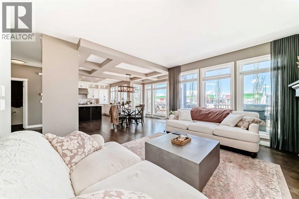 7 Westland Manor SW, Calgary, Alberta  T3H 0W2 - Photo 17 - A2310350