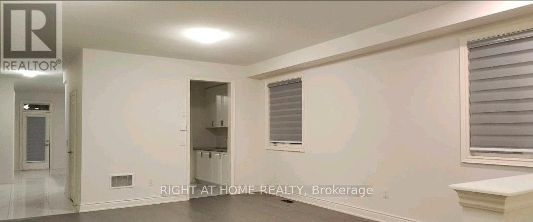 118 Great Falls Boulevard, Hamilton, Ontario  L8B 1Y5 - Photo 3 - X13152944