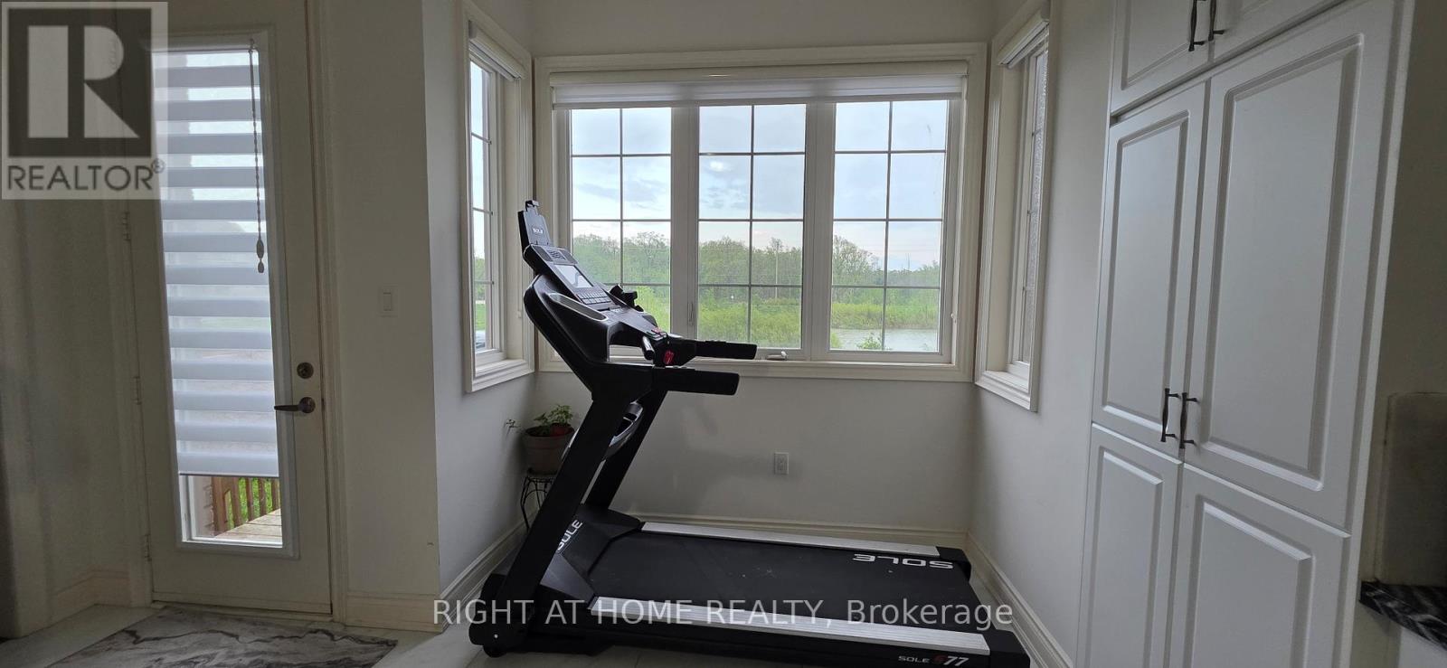 118 Great Falls Boulevard, Hamilton, Ontario  L8B 1Y5 - Photo 5 - X13152944