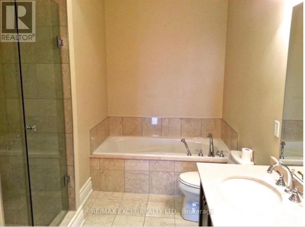 312 - 1 Verclaire Gate, Markham, Ontario  L3R 8N1 - Photo 8 - N13152350