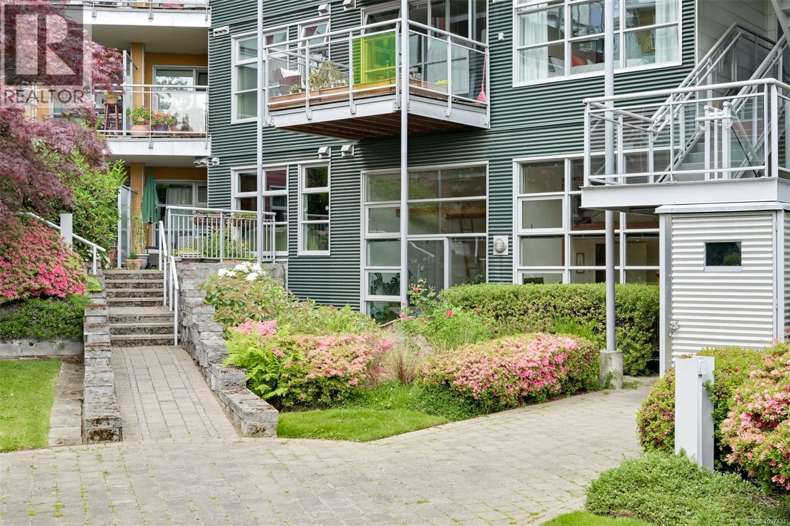 107 797 Tyee Rd, Victoria, British Columbia  V9A 7R4 - Photo 17 - 1037424