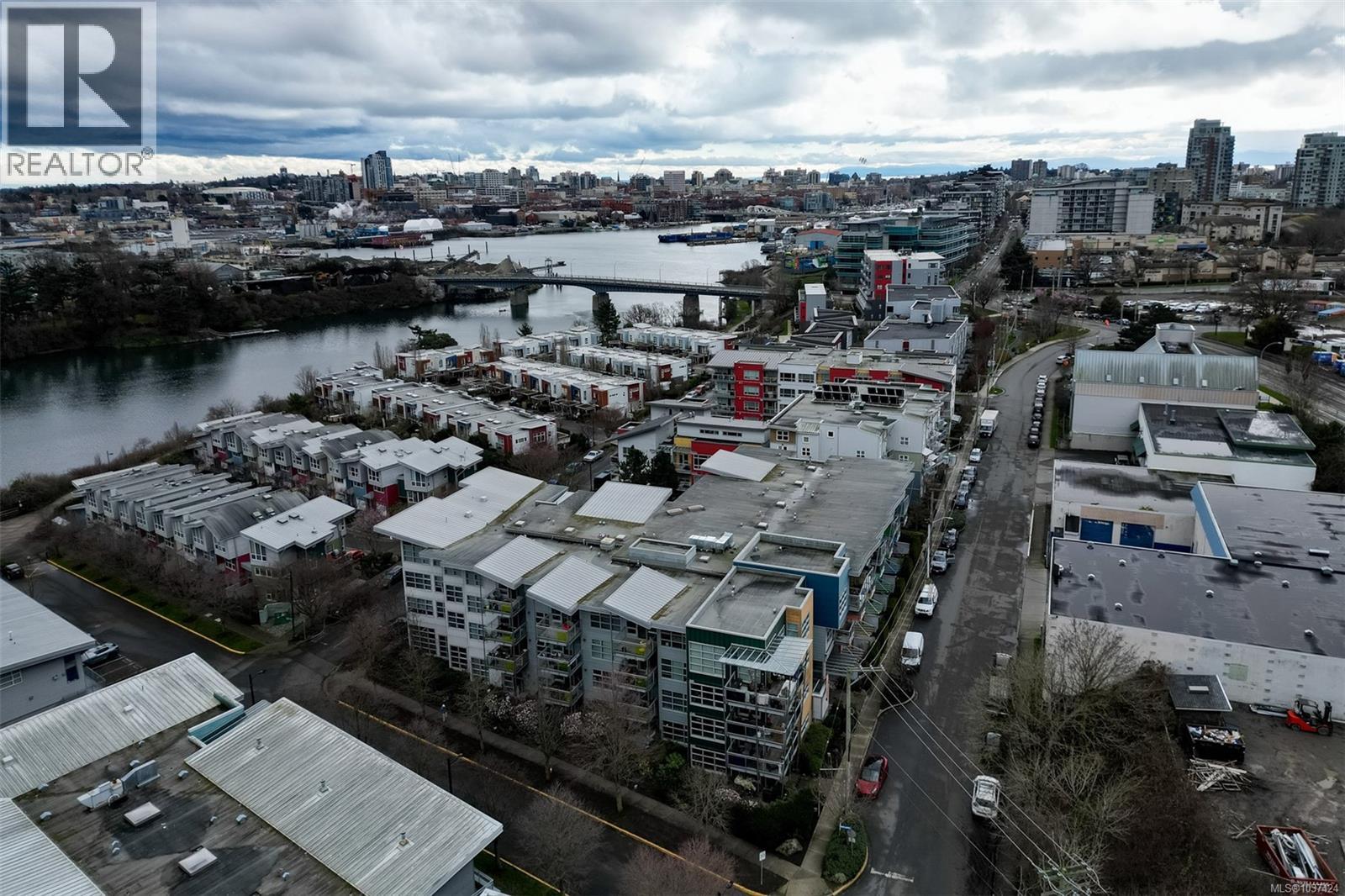 107 797 Tyee Rd, Victoria, British Columbia  V9A 7R4 - Photo 23 - 1037424