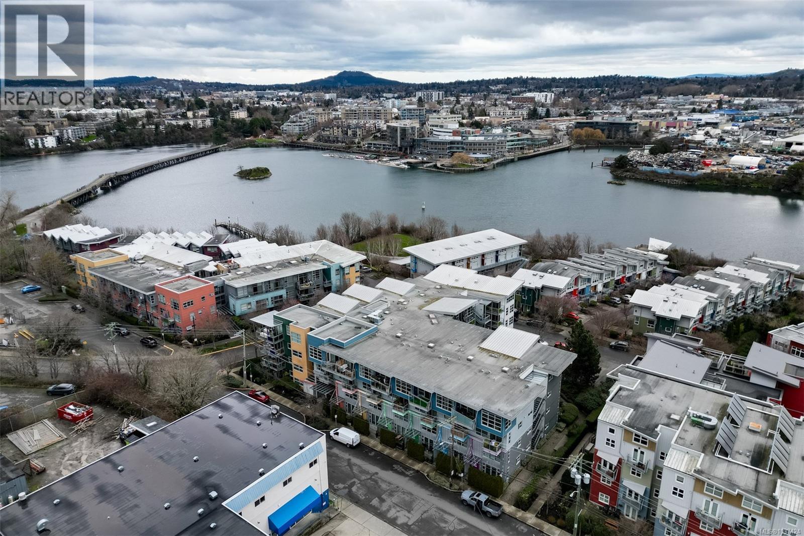 107 797 Tyee Rd, Victoria, British Columbia  V9A 7R4 - Photo 22 - 1037424