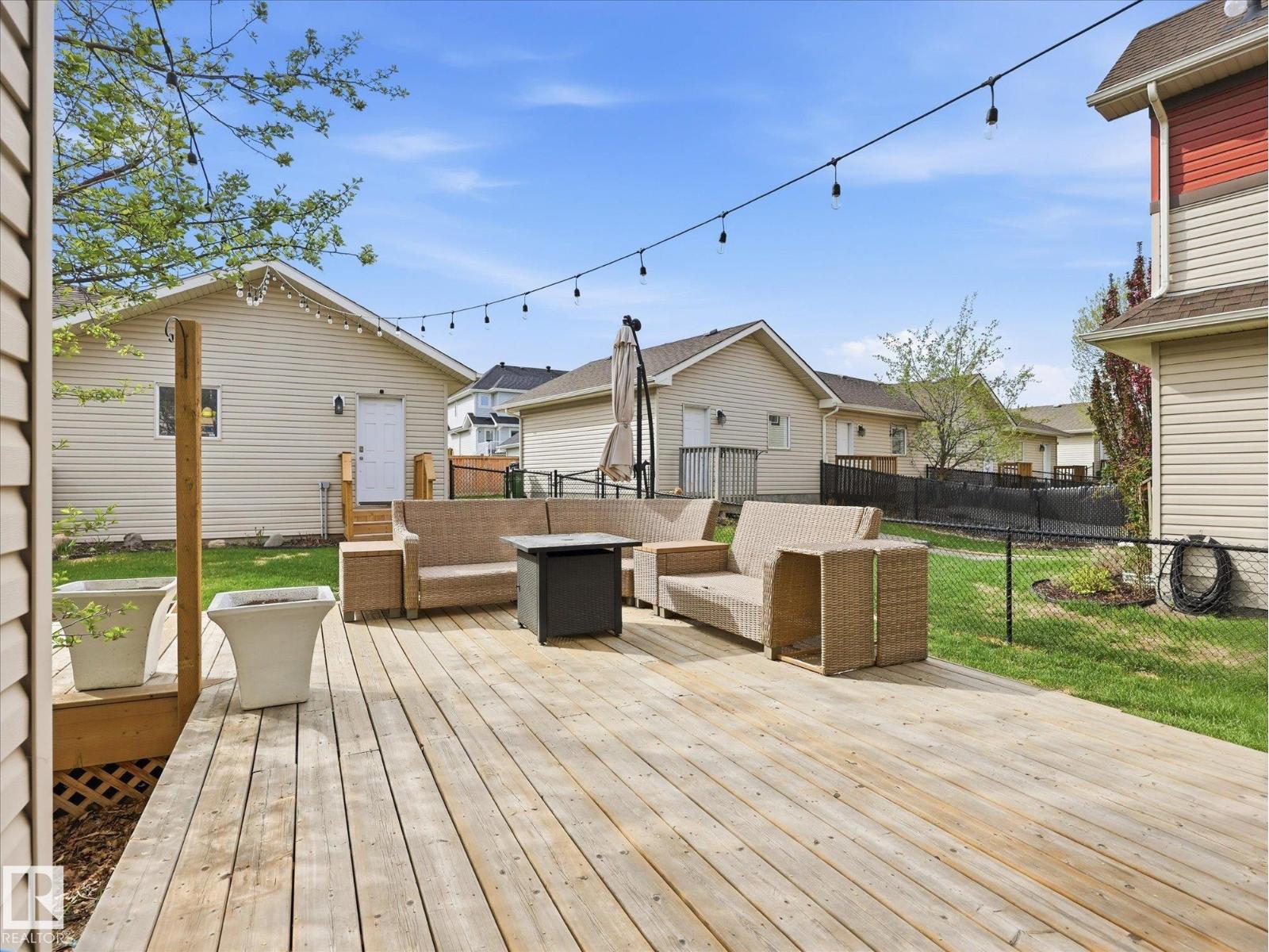 2061 Trumpeter Wy Nw, Edmonton, Alberta  T5S 0E7 - Photo 33 - E4483839