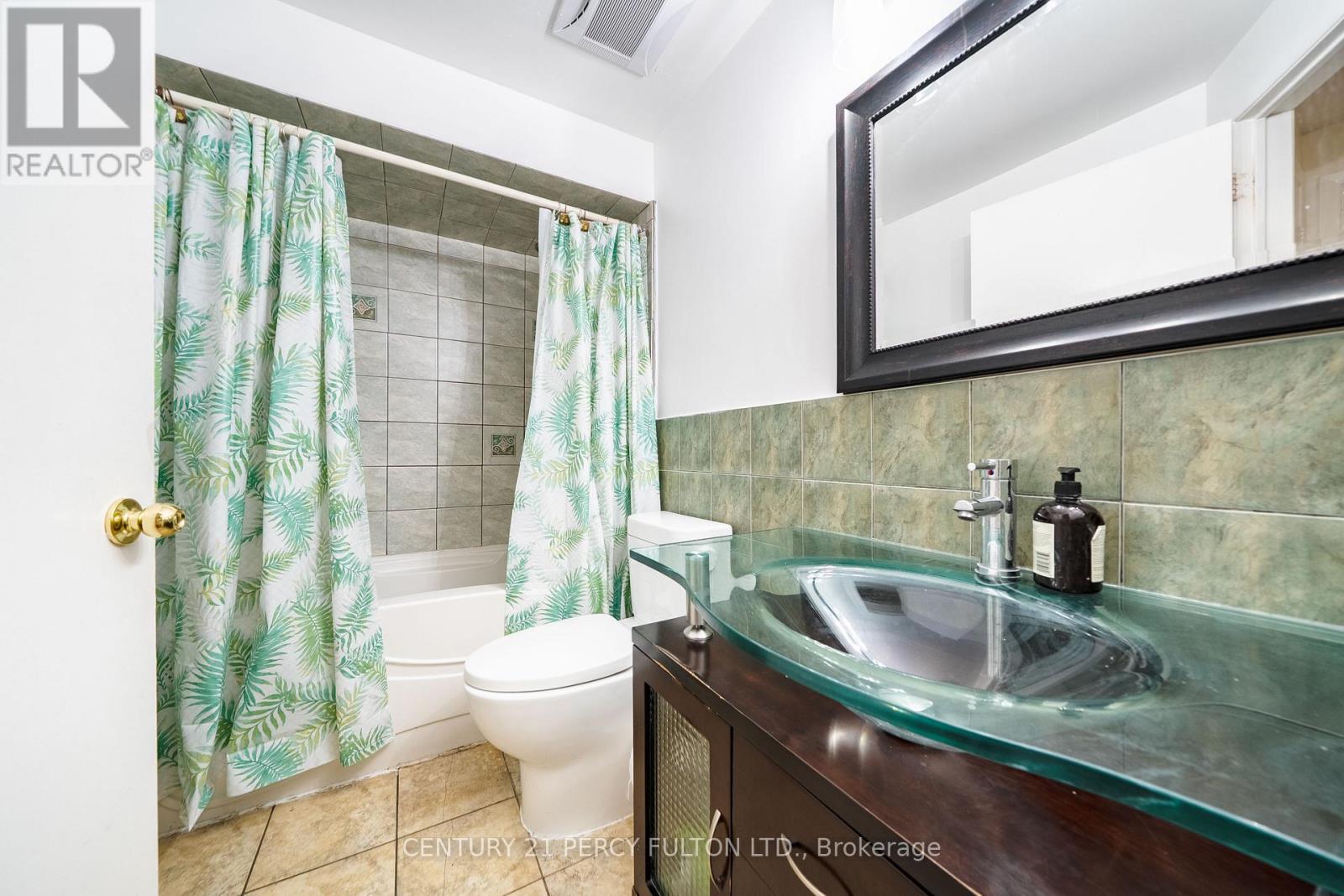 49 Croach Crescent, Toronto, Ontario  M1S 4H9 - Photo 1 - E13152802