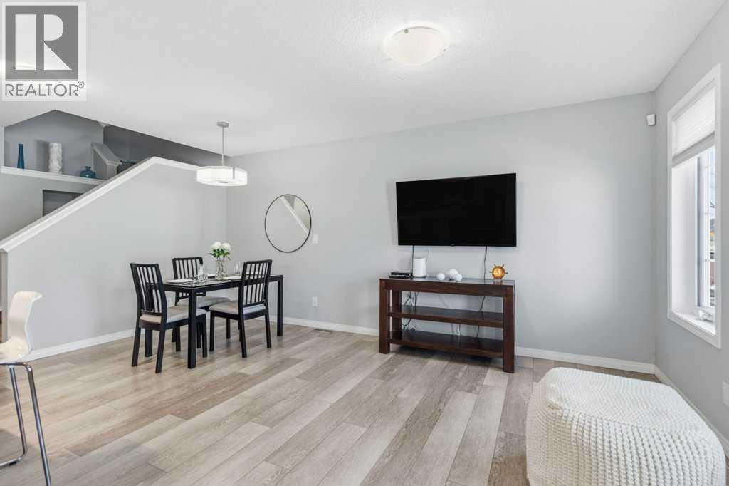 47 Yorkville Boulevard SW, Calgary, Alberta  T2X 4K2 - Photo 5 - A2309035