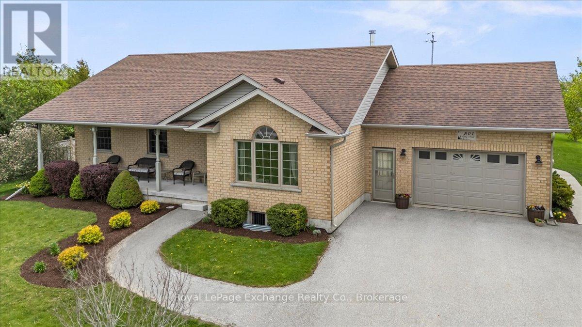 801 TROYS TRAIL, Huron-Kinloss, Ontario