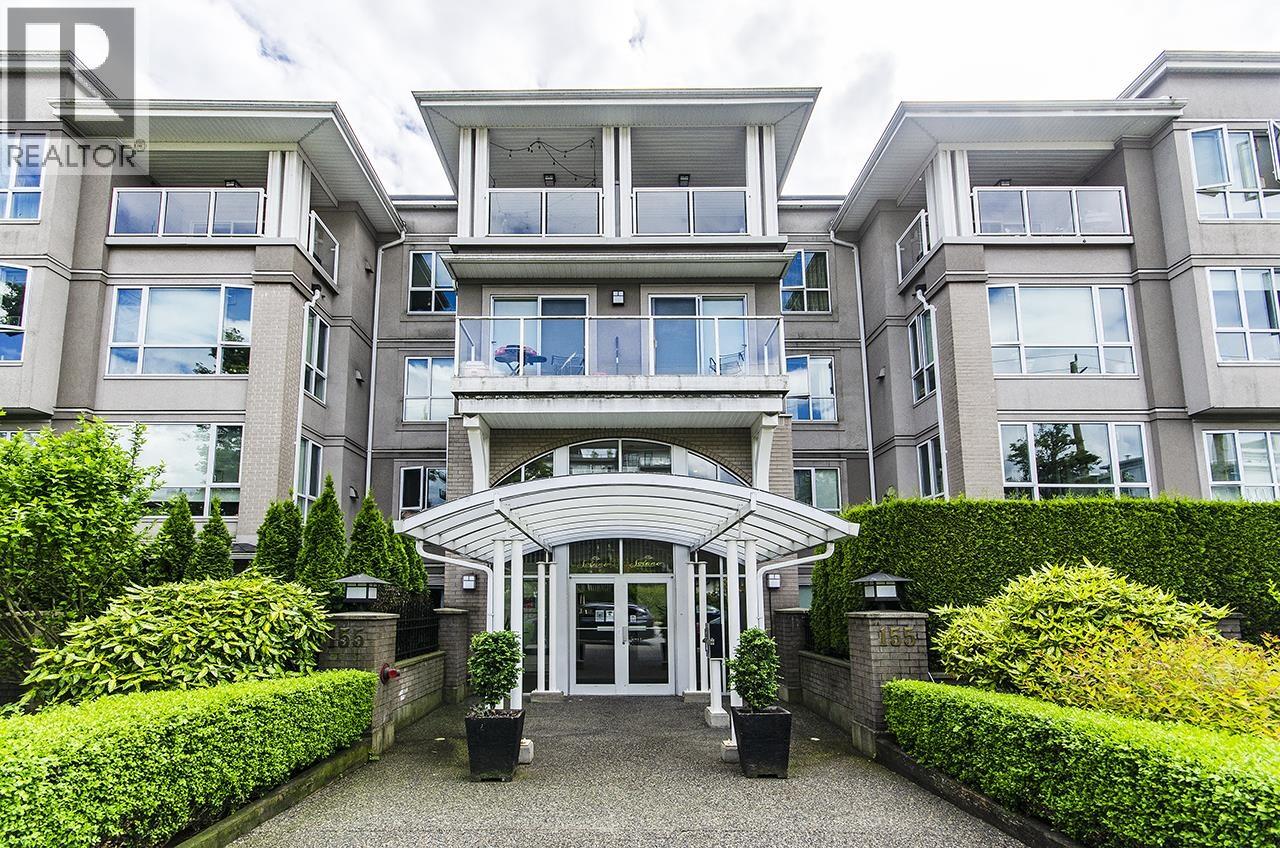 305 155 E 3RD STREET, North Vancouver, British Columbia