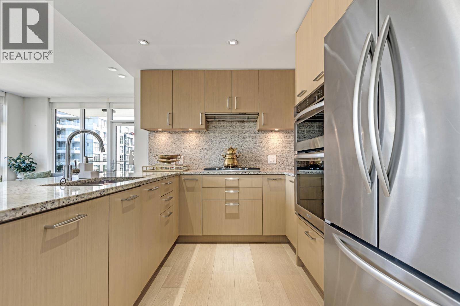 1401 150 W 15th Street, North Vancouver, British Columbia  V7M 0C4 - Photo 8 - R3120158