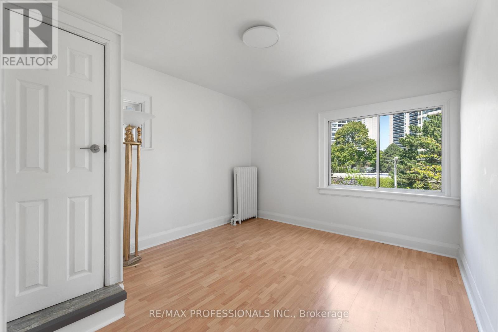 36 Gothic Avenue, Toronto, Ontario  M6P 2V9 - Photo 22 - W13152994