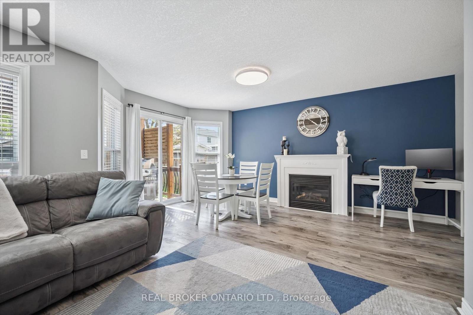 511 Dansbury Drive, Waterloo, Ontario  N2K 4K8 - Photo 12 - X13152982