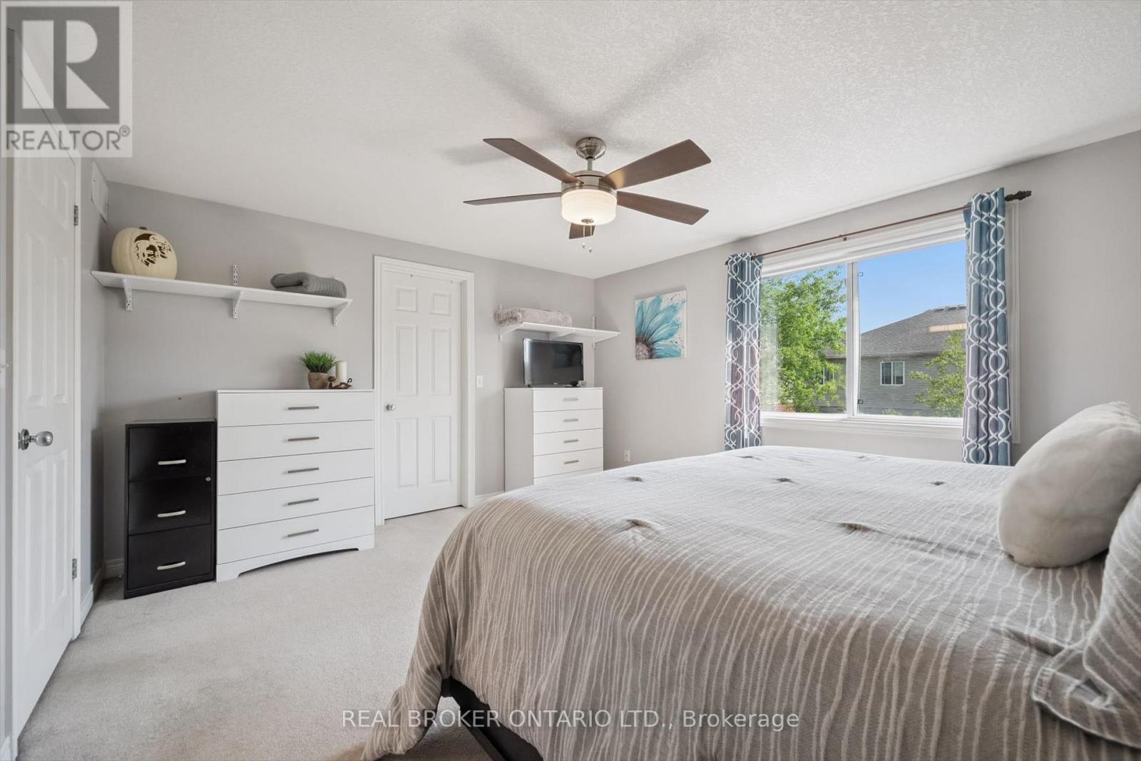 511 Dansbury Drive, Waterloo, Ontario  N2K 4K8 - Photo 19 - X13152982