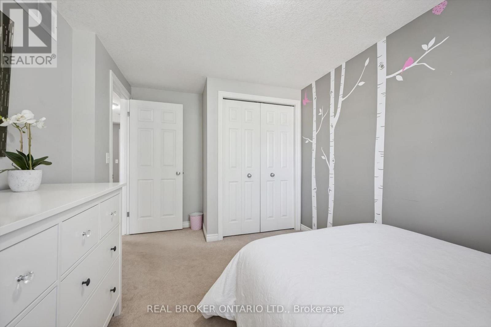 511 Dansbury Drive, Waterloo, Ontario  N2K 4K8 - Photo 22 - X13152982